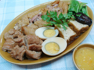 Pork stewed with egg, tofu and shitake mushroom