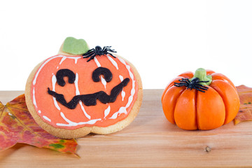 Halloween arrangement with cookie and pumpkins