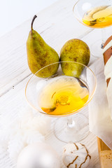 Pear liqueur