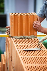 Bauarbeiter auf einer Baustelle