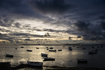 Atardecer en la bahía de Cadiz © Raul Mellado