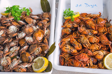 Small crabs at a market