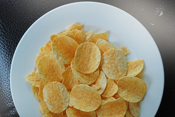 Potato chips in the dish