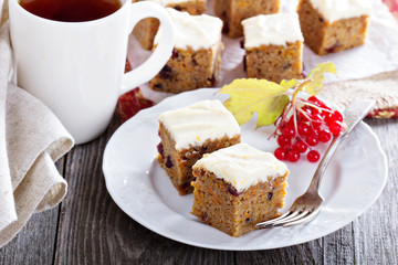 Pumpkin and carrot cake with cream cheese