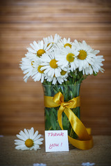 beautiful bouquet of white daisies © Peredniankina