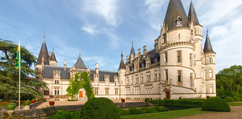 Fototapeta na wymiar Chateau du Nozet - Pouilly-sur-Loire