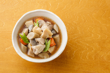 煮物　Cooking of simmered vegetable and chicken