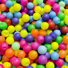 Fototapeta na wymiar 3d balls in rainbow color - colorful plastic ball