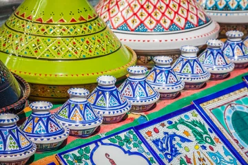 Foto op Canvas Colorful oriental pottery bazaar (Tunisia) © Lukasz Janyst