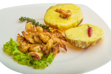 Garlic shrimps with potato
