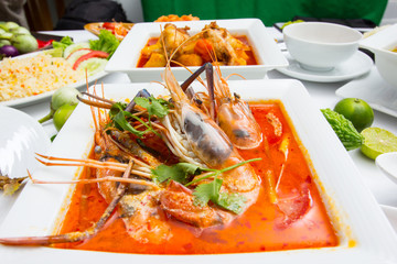 Tom yam kung