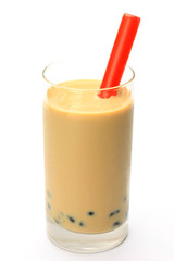 tea with milk with tapioca