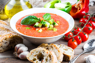 Tomato gazpacho soup with pepper and garlic, Spanish cuisine - 71577319