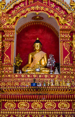 Obraz premium Gold bhudda on the wall