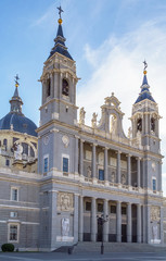 Fototapeta na wymiar Almudena Cathedral, Madrid