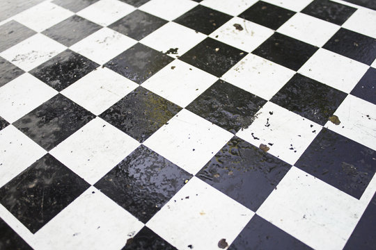 Checkers wet board