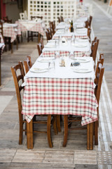 Gedeckter Tisch