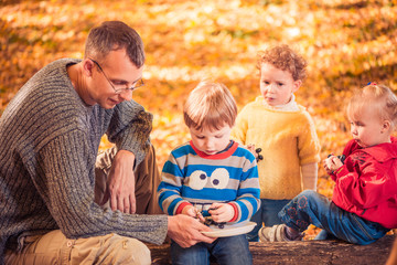 fall season picnic with children