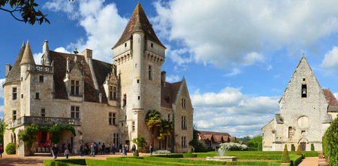 Panoramic view of the chateau des Milandes