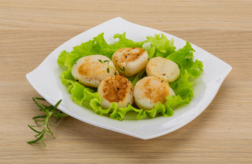 Grilled scallops