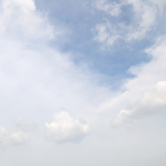 clouds in the blue sky