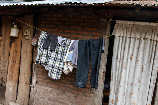 Hung clothes of a thread in Nicaraguan house