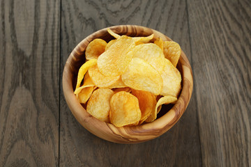potato chips with paprika