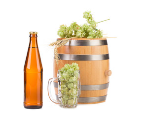 Beer barrel with beer glass and hop