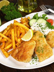 Backfisch mit Pommes Frites