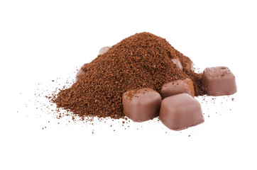Шоколад на белом фоне