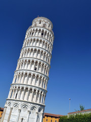 Fototapeta na wymiar Torre inclinada de Pisa, Italia