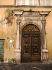 Entrada palacio, Lucca, Toscana
