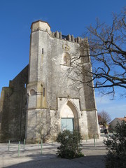 Fototapeta premium Charente-Maritime - Marsilly - Eglise fortifiée