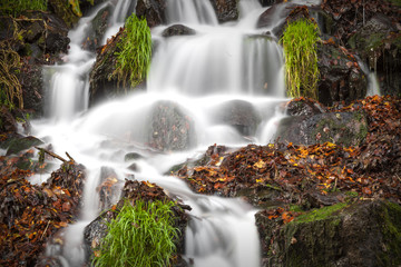 Quellwasser Wasserfall