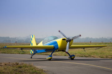 Sports plane landing