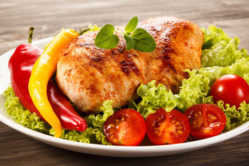 Roast chicken fillet and vegetables