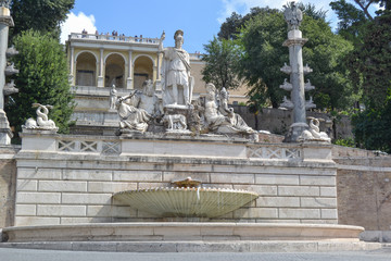 Fototapeta premium Statua della dea Roma