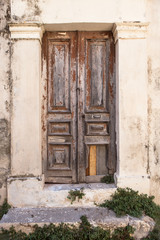 Fototapeta na wymiar very old wood door