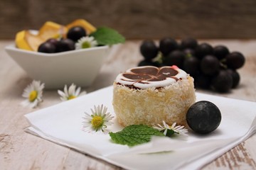 Coconut cake