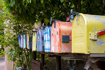 Naklejka premium Kolorowe skrzynki pocztowe Vintage