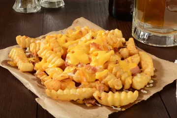 Foto auf Acrylglas Bacon and cheese fries © MSPhotographic