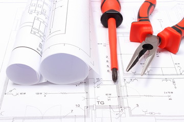 Eelectrical diagrams and work tools