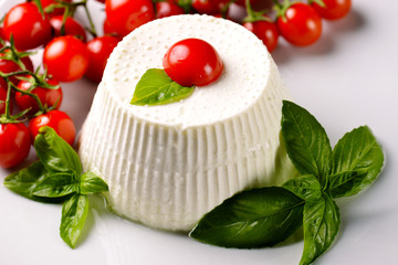 Ricotta with basil and cherry tomatoes