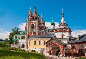 Fototapeta na wymiar Tower with clock Savvino Storozhevsky monastery in Zvenigorod