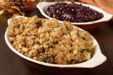 turkey stuffing and cranberry sauce