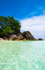 Fototapeta premium Idyllic Island Blue Seascape