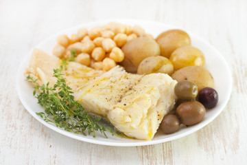 cod fish with chick-pea and potato