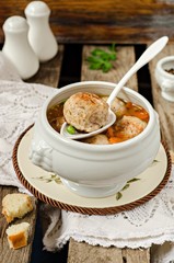 Суп с фрикадельками