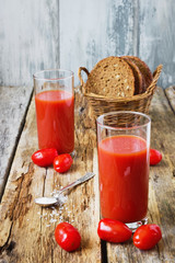 fresh tomato juice