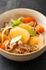 牛肉の肉じゃが